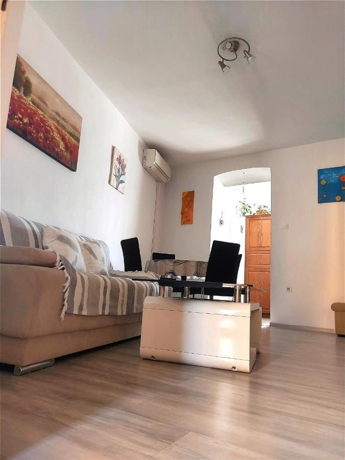 Apartma_Samy Izola Zewnętrze zdjęcie